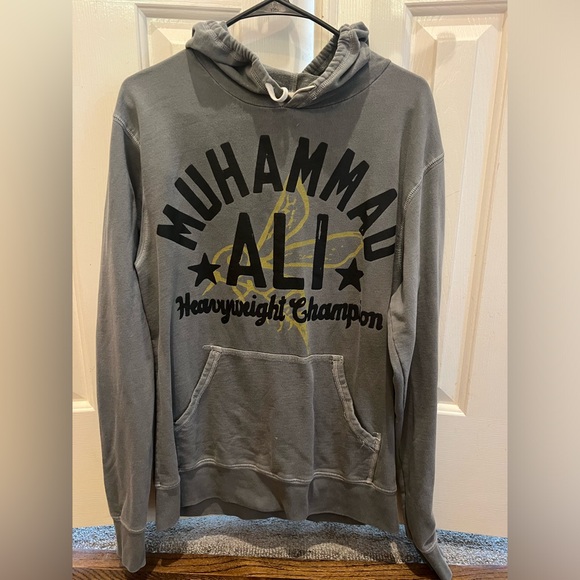 Muhammad Ali Roots of Fight Hoodie size M - Picture 1 of 5